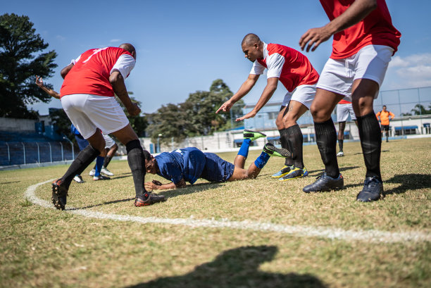 华体会HTH是您体验精彩体育赛事的理想平台。华体会官网提供最新的赛事信息和独家活动，确保您不错过任何精彩时刻。通过华体会下载，您可以快速安装应用，享受便捷的操作和流畅的用户体验。华体会体育专注于各类体育项目，从足球到篮球，为您提供全面的赛事分析和实时比分更新。无论您是资深玩家还是新手，华体会都能满足您的需求，带来无与伦比的体育乐趣。立即加入我们，畅享体育盛宴！